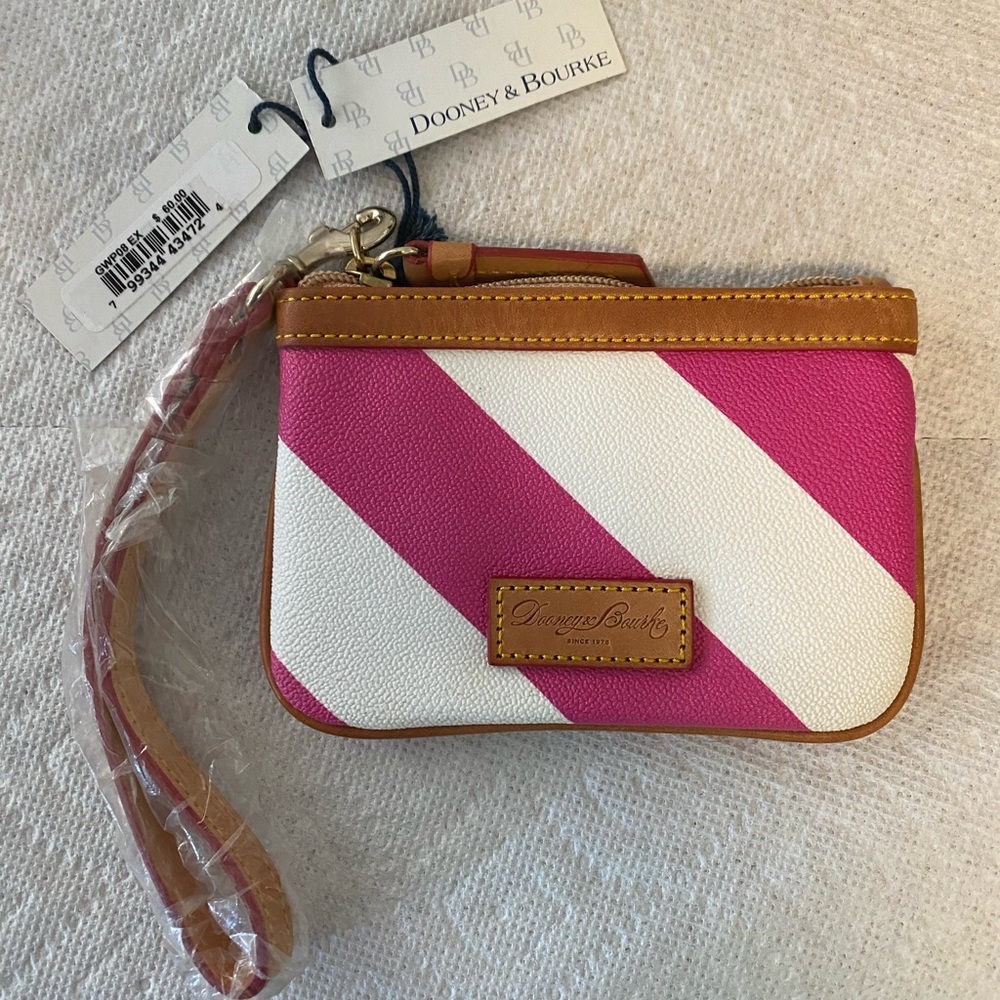 Dooney & Bourke Wristlet